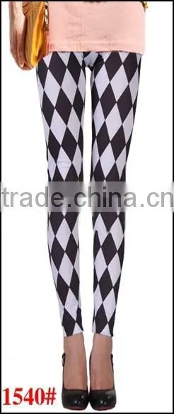 USA Trendy Square Rhombus Tartan Digital Print Leggings photo-2