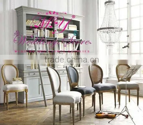 Louis Style White Wood Wedding Chairs photo-4
