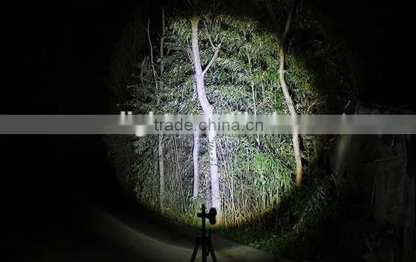 1174 New Multi Function Zoomable Police Torch With Window Breaking Hammer Rechargeable Emergency Flashlight photo-6