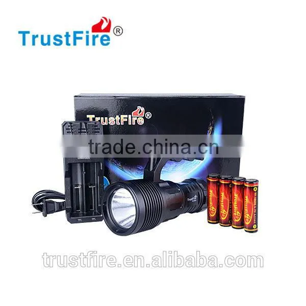 2016 Hot!!! DF009 Cree Led Flashlight Using One CREE XHP70 , 4* 18650 Rechargeable Li-Ion Battery for This Diving Flashlight photo-6