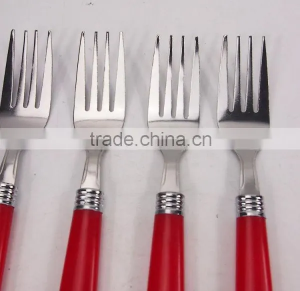 Red 16Pcs Stainless Steel Cutlery Set With Plastic Handles photo-6