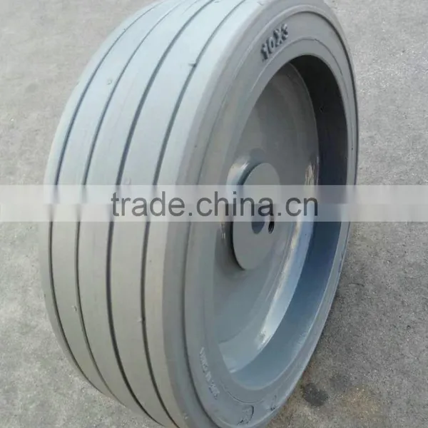 Low Speed Vehicle Tire for High-altitude Equipment r Big Truck photo-4