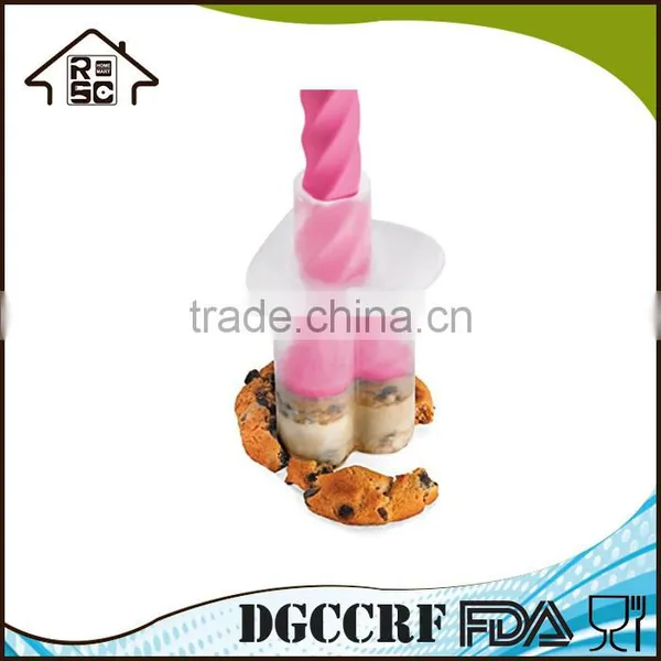 Plastic Mini Ice Cream Sandwich Maker,Home Portable Ice Cream Sandwich Maker and Cutter for Kids photo-5