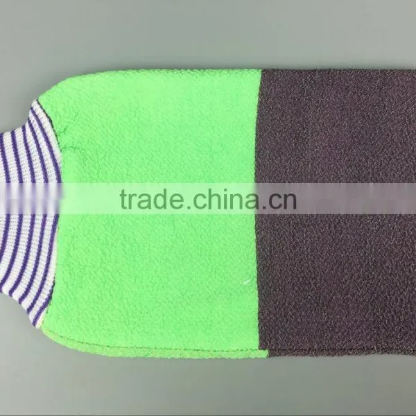 New Design Two Color Body Wash Mitt