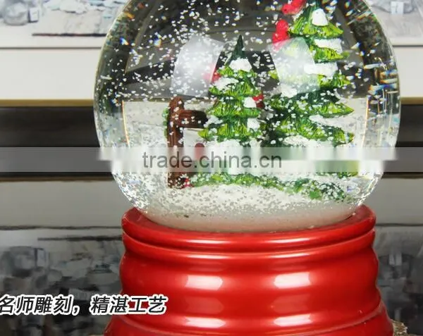 Resin Christmas Snow Globe/Water Globe/Snow Ball for Christmas Decoration photo-3