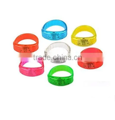 LED Luminous Button Bracelet Bracelet Edition Cheer Wrist Band Party (blue) photo-3