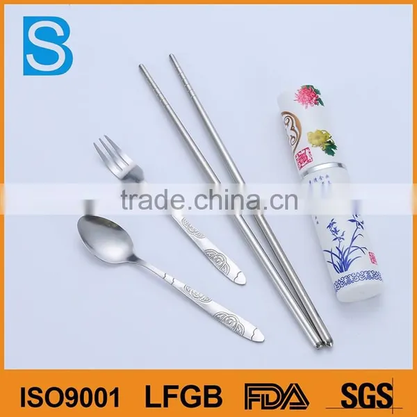 OEM Portable Safe Custom Design Low Price Western Style Food Dinner Sets