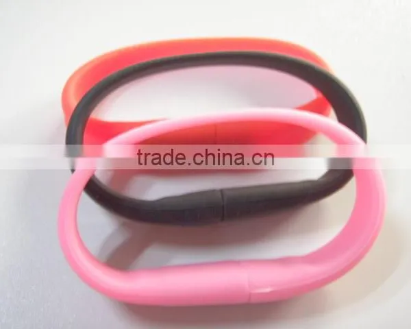 2016 Wholesale Soft Fashion 4GB Silicone Usb Bracelet photo-5