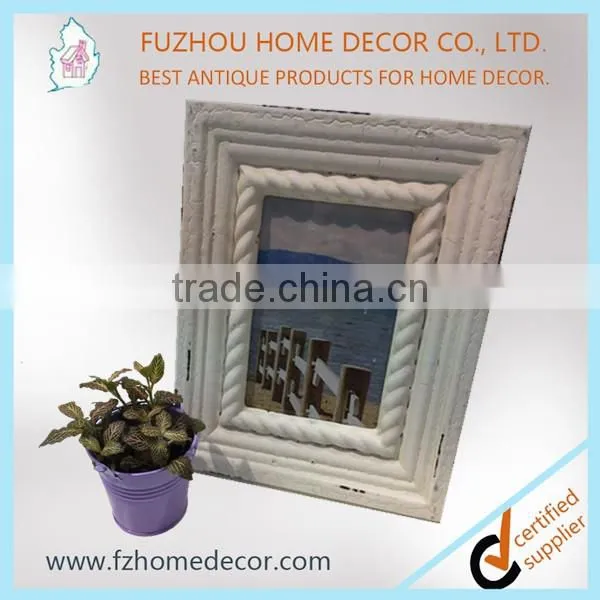 White Color Photo Picture Frame With Smooth Surface and Crack Painting Frame photo-3