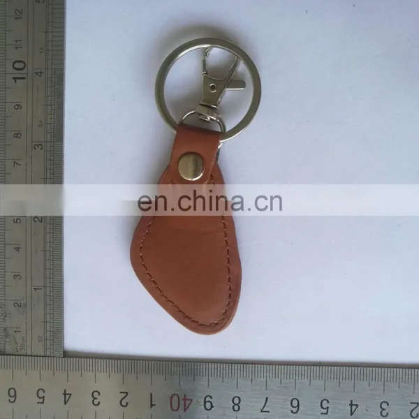 Genuine Leather Keychain With Custom Logo Printing for Car photo-3