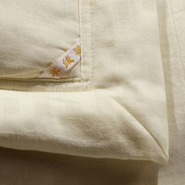 High Quality Hotel Comforter Bed Light Weight Cotton Cashmere Quilt for Winter photo-4