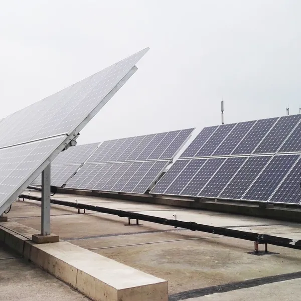 Solar on Grid Tracking System Solution 30KW PV Panel Bracket Single Axies Tracking photo-4