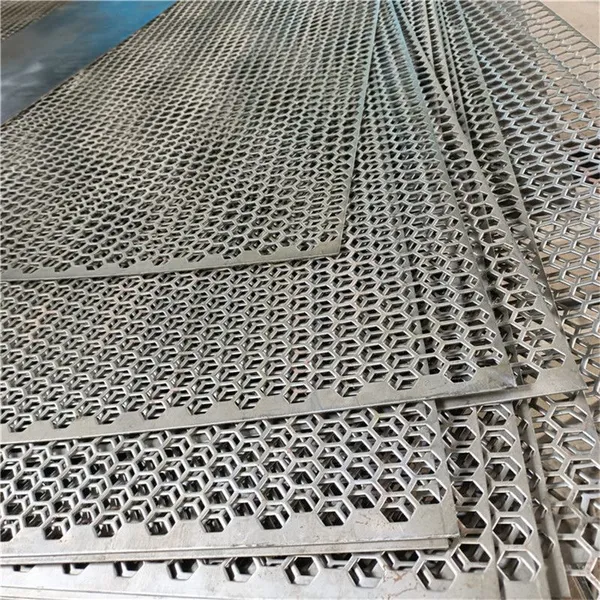 Round Hole Perforated Metal Sheets in Aluminum, Stainless Steel, and Copper