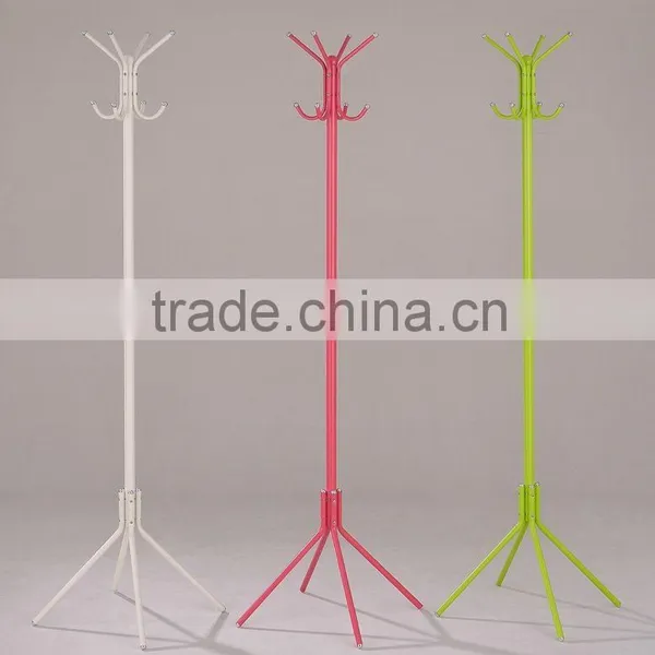 Latest metal cloth rack with tripod