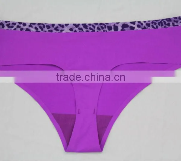 2014 Latest Design Seamless Bonded Thong Underwear Woman photo-3
