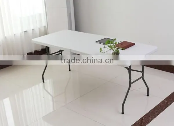 6Foot Outdoor Fold-in-half Table