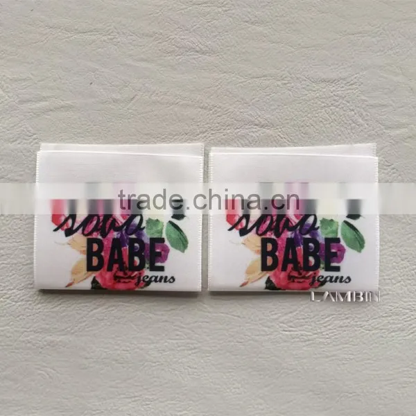 Custom High End Printed Main Trademark Label Tag for Silk Quilt photo-3
