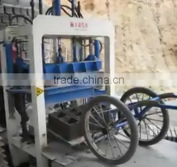 QT4-40 The Most Potential Concrete Hydraulic Block Machine photo-3