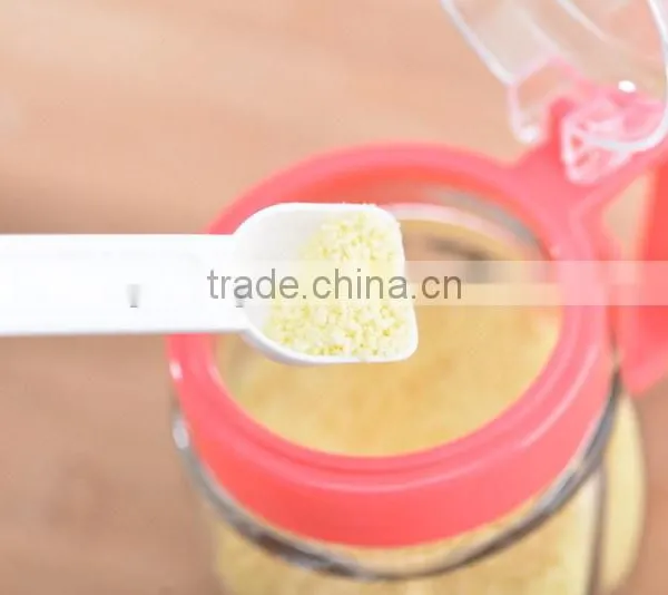 2016 Hot Sale High Kitchen Colored Quality Glass Spice Jar With Spoon photo-3