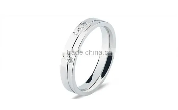 2016high Polished Crystal Engrave 316l Stainless Steel Wedding Band Ring for Lovers photo-2