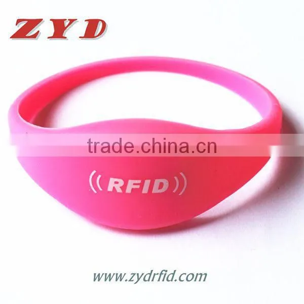 High Quantity Waterproof Silicone UHF Monza4 Wristband for Swimming Pool photo-2