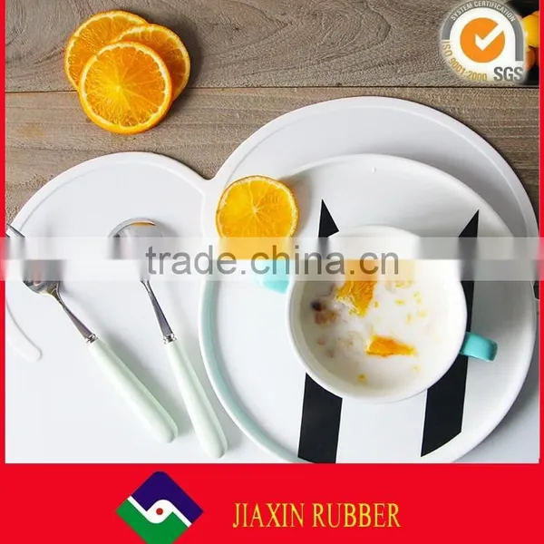 New Arrival Colorful Silicone Baby Mat Funny Cloud Shape Placemats for Home Kitchen photo-2