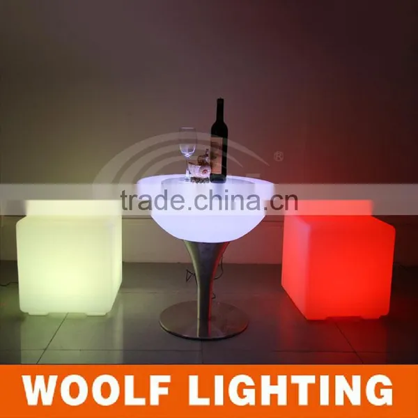 Waterproof Color Changing Illuminated Decorative LED Cube photo-2