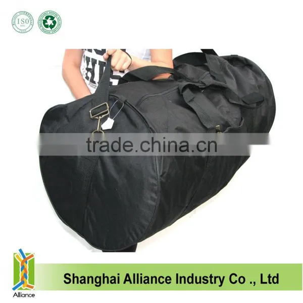2015 Hot Promote Fashion 600D/PVC Travel/duffle Bag With Front Zipper Pocket Between Handles and and Adjustable Shoulder Straps photo-2