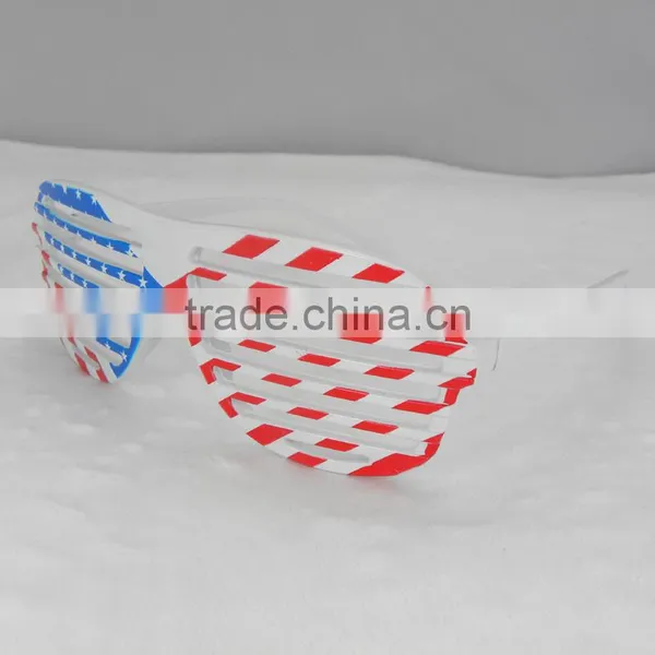 Plastic Shutters Flag Glasses photo-2