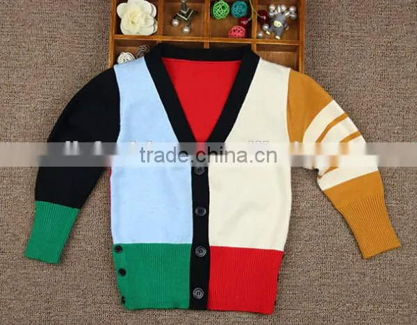 New Design V Neck Contrasted Colors Boys Cardigan Sweater photo-3