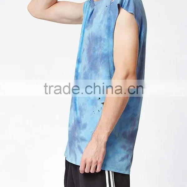 Retro-influenced Tank Top Combined With Street Style and Destroyed Detailing photo-3