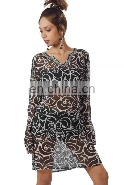 Chiffon sequenced kaftan