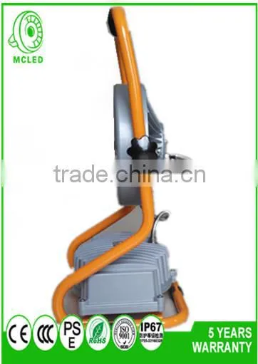 30W COB Bridgelux LED Moveable Working Light 7.5 Hours Working Tool IP67 Rechargeable Lamp photo-2