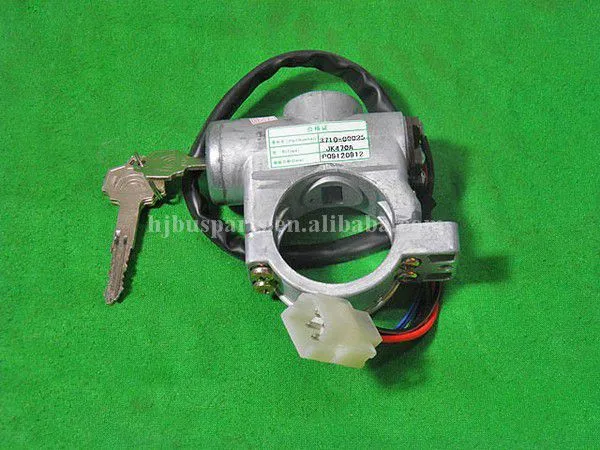 Good Quality ZK6122HL ZK6122HN9 Bus Spare Parts China 3710-00025 Other Bus Parts Ignition Key Switch photo-4