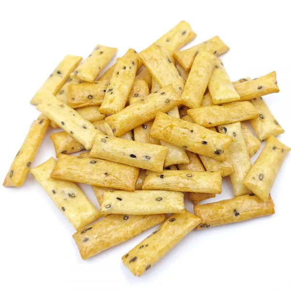 Wholesale Baked Sea Salt Black Sesame Rice Crackers, Crispy Rectangular Rice Stick Senbei Snacks, OEM Private Label photo-2
