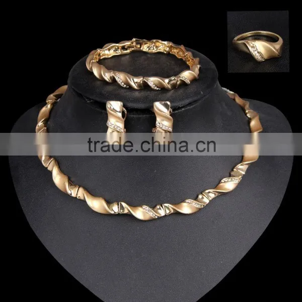 Fashion 18k Gold Jewellery Dubai Turkey Wholesale Choker Jewelry Set photo-2