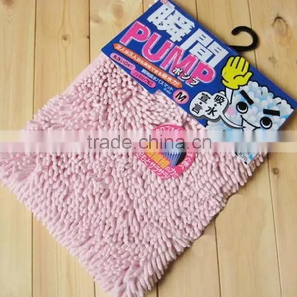 Eco-Friendly Microfiber Chenille Anti Slip Bath Mat photo-2