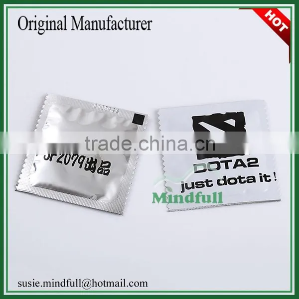 OEM Brand 6*6cm Packing Wholesale Antibacterial Wet Cleaning Wipes photo-4