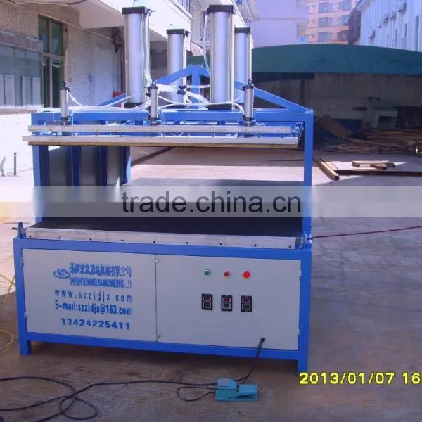 Save Cost Pillow Packing Machine by Shenzhen Zhonglida Machinery Co.,ltd photo-6