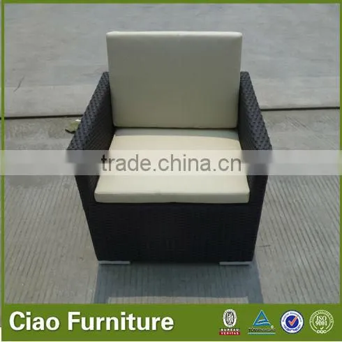 Space Saving Outdoor Rattan Cafe Table Chair Set photo-3