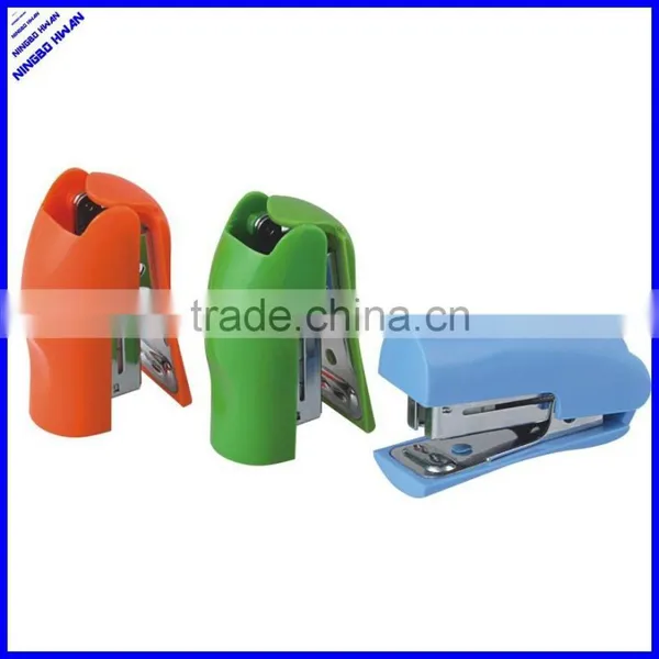 Easy Taking 6.4cm Plastic Cute Mini Cute Stapler Set photo-2