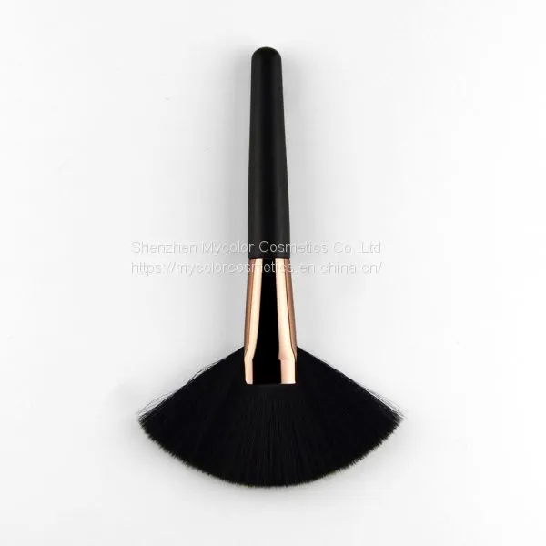 Individual Customize Factory OEM Black Synthetic Hair Fan Brush Makeup Brush