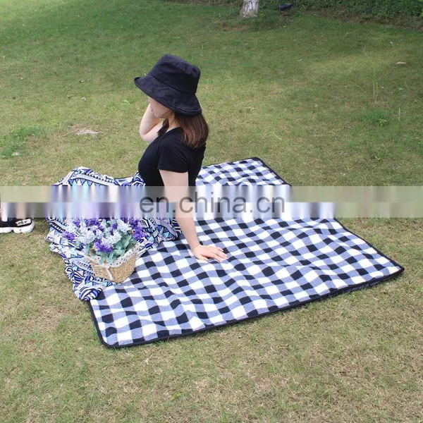 Portable Checked Design Waterproof Fleece Blanket photo-2