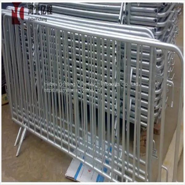 Temporary Steel Road Safety Barricade Crowd Control Barriers photo-5