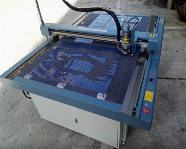 Hot Selling Gemei M3 Garment Template Maker Flatbed Template Cutting Machine photo-5