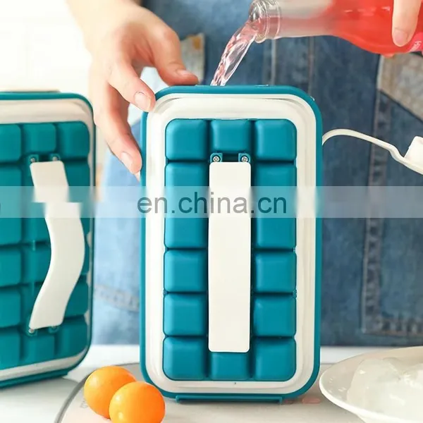 18 Grid Ice Ball Maker Kettle Kitchen Bar Accessories Gadgets Creative Ice Cube Mold 2 In 1 Multi-function Water Bottle photo-3