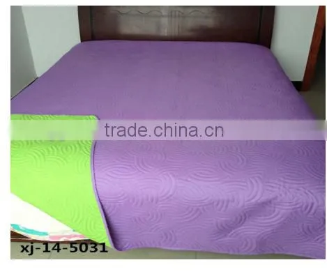 Low Price Quilt Bed/cotton Bedding Set