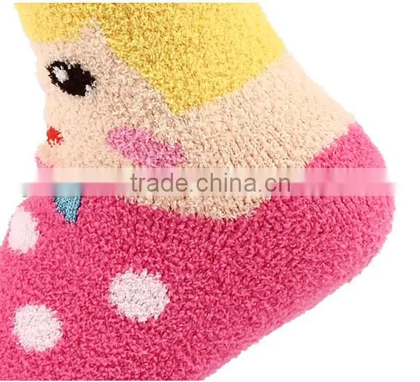 Custom Colourful Lovely Dot Women Fuzzy Terry Warm Thick Cartoon Fluffy Sport Socks photo-4