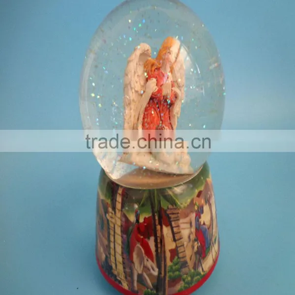 Beautiful Wedding Souvinir Item Lover Snow Globe