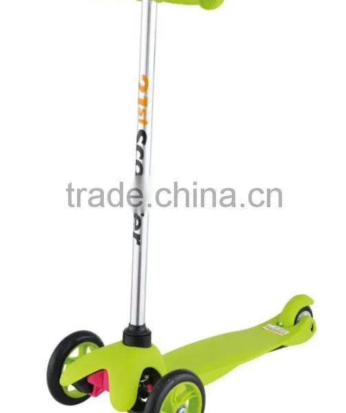 High Quality Kick Three Wheels Maxi Kick Scooter photo-3